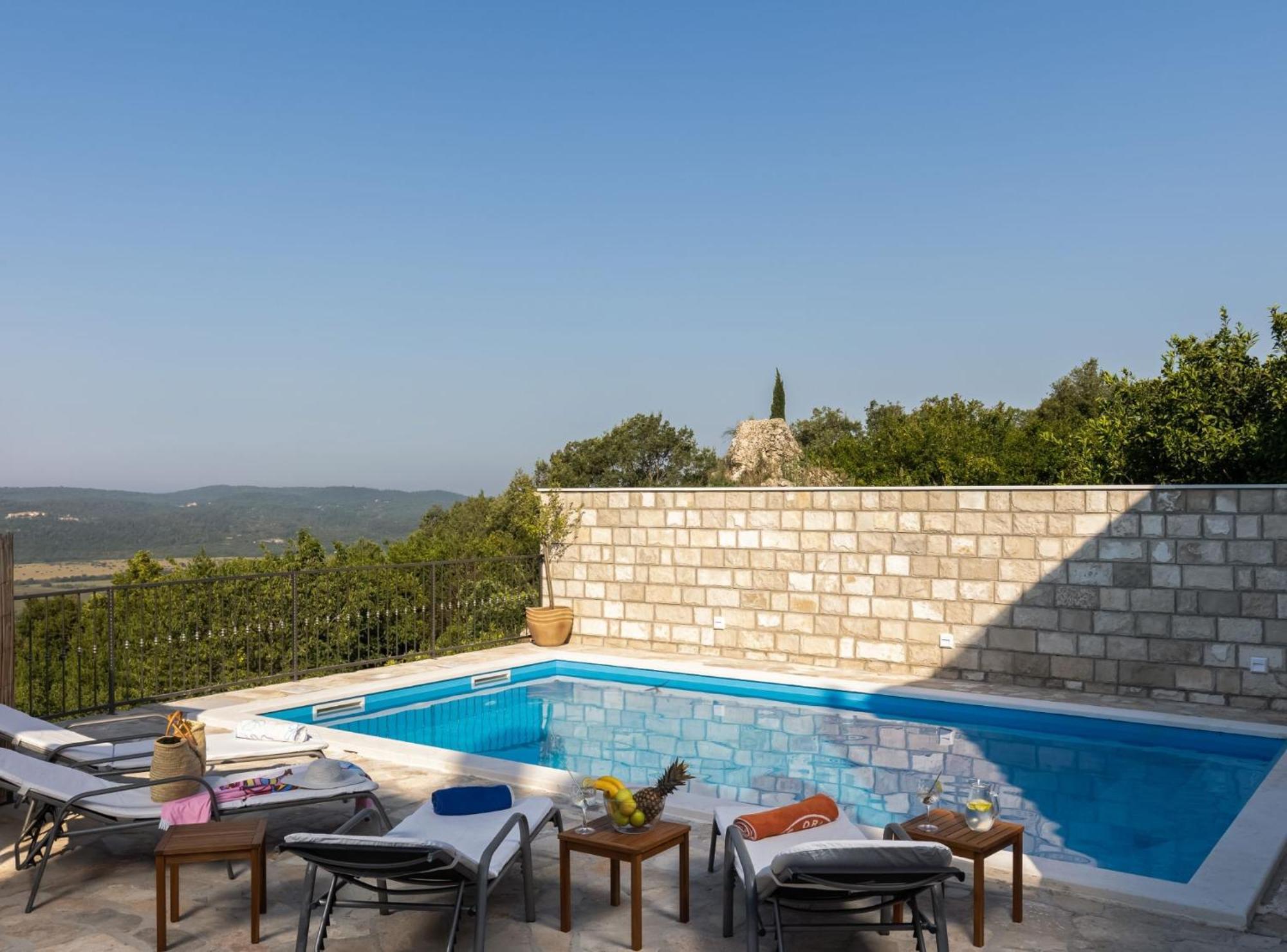 Villa Source With Private Pool Pridvorje Exterior foto
